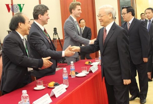 KPV-Generalsekretär Nguyen Phu Trong empfängt internationale Delegation für Vietnamistik-Konferenz